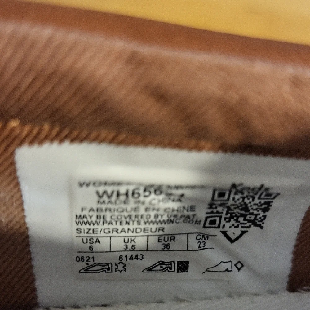 Keds Brown and White Loafers Slip-Ons Size 6